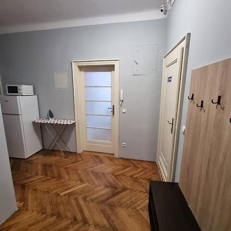 Fantastic Krk - Kr6 Room D Krasków Eksteriør bilde